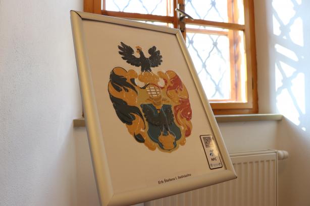 Reliéfové zobrazenie predmetov a obrazov pre hmatový vnem nevidiacich.