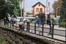 Natri to mestu: deň tretí. Ďakujeme veľmi pekne všetkým dobrovoľníkom. Na foto členovia senior klubu.